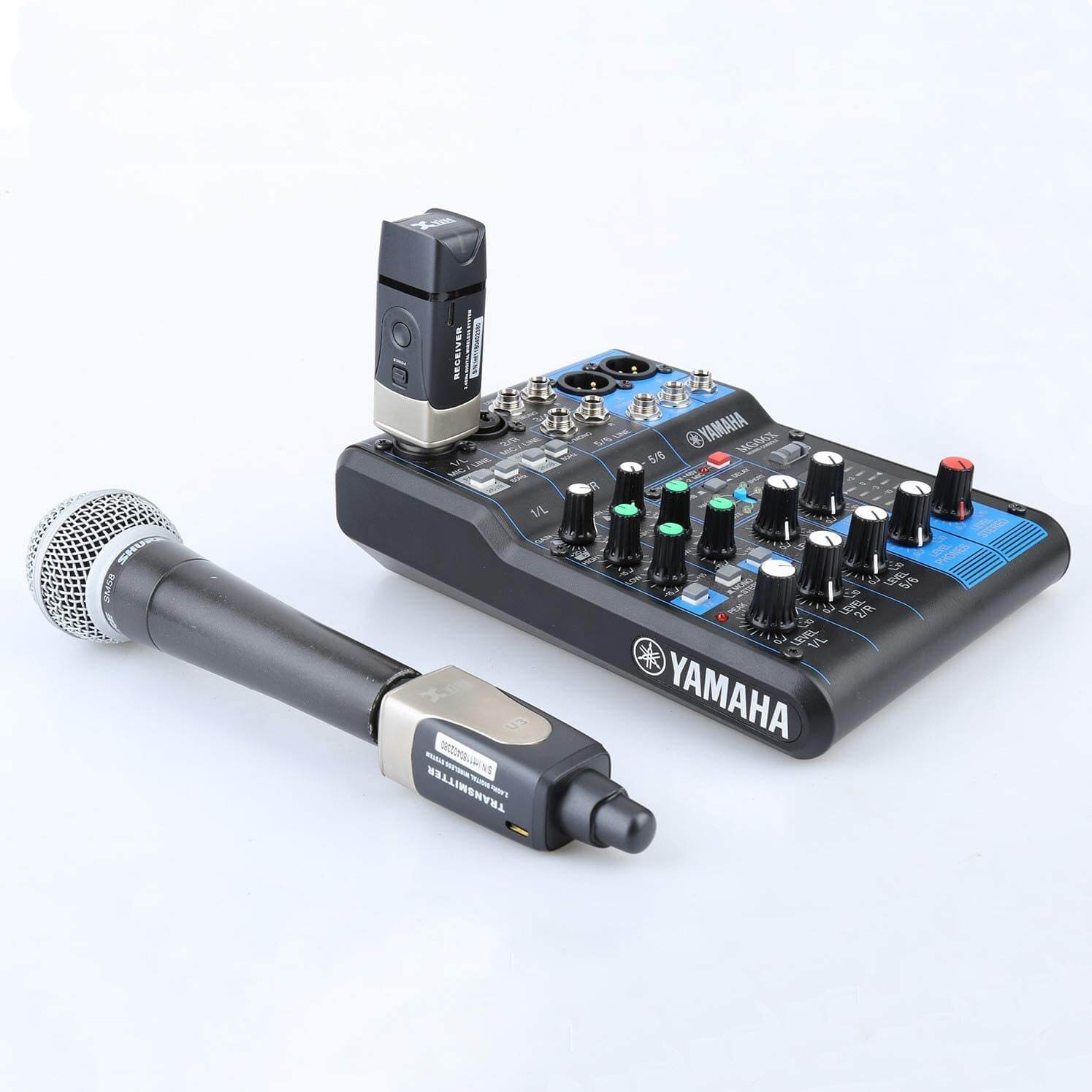 Xvive U3 Wireless Dynamic Microphone System 3 | InEarz Audio